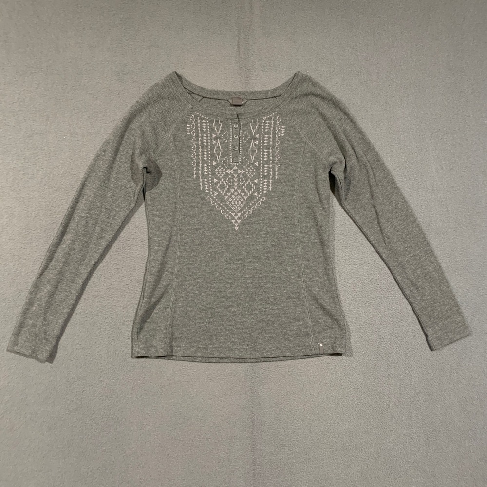 Eddie Bauer Henley Top Womens Medium Gray Embroidered Long Sleeve Waffle Knit